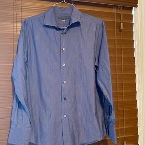 John Varvatos long sleeves buttons down shirt in perfect condition